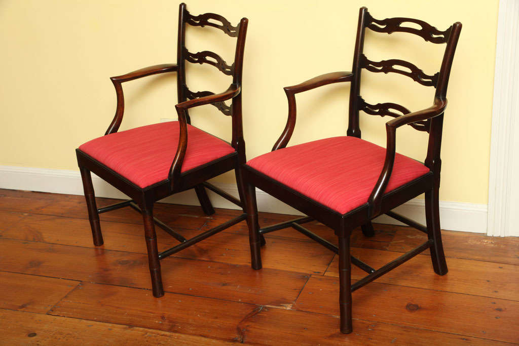 Pair of Chinese Chippendale Period Ladderback Armchairs, English, circa 1765 In Excellent Condition In New York, NY