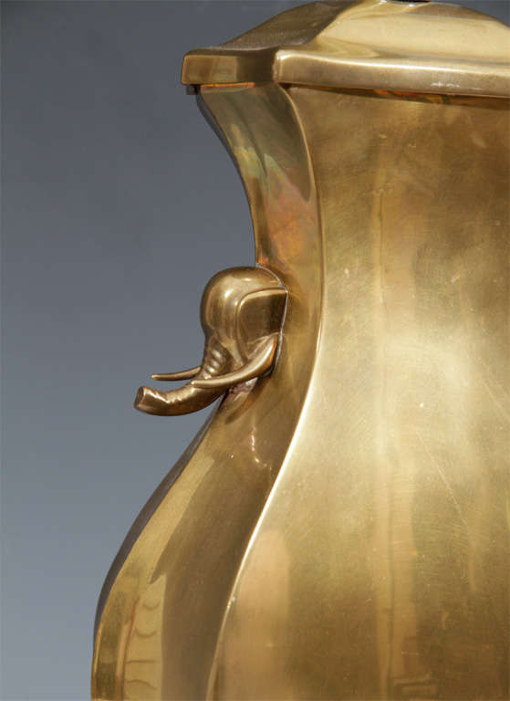 Late 20th Century High End Pair of Mid-Century Brass Urn Form Lamps with Elephant Details For Sale