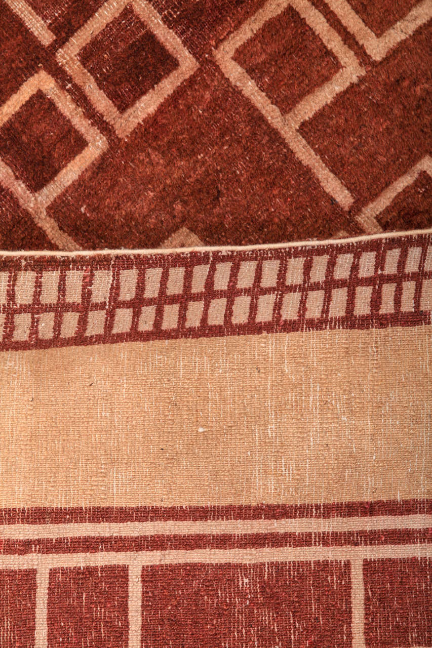 Geometrischer chinesischer Teppich im modernistischen Stil, 1930er Jahre (Wolle) im Angebot
