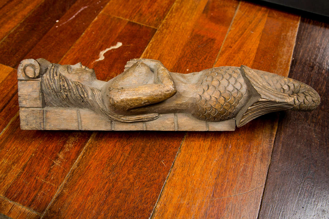 Pair of Carved Mermaid Sconces circa 1900 In Excellent Condition For Sale In Bedford, NY