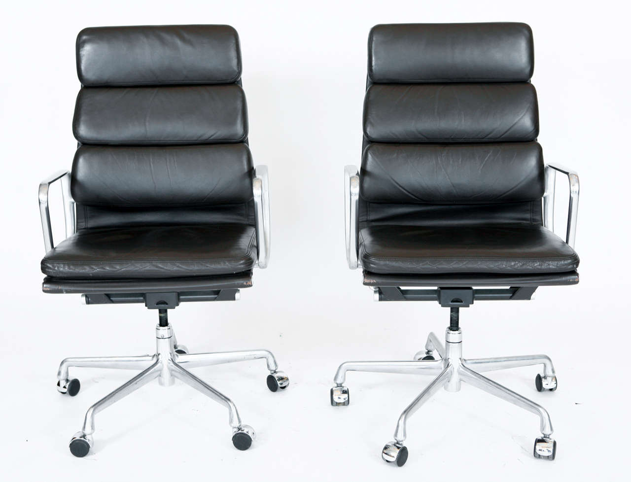 Eames Soft Pad Desk Chair at 1stdibs