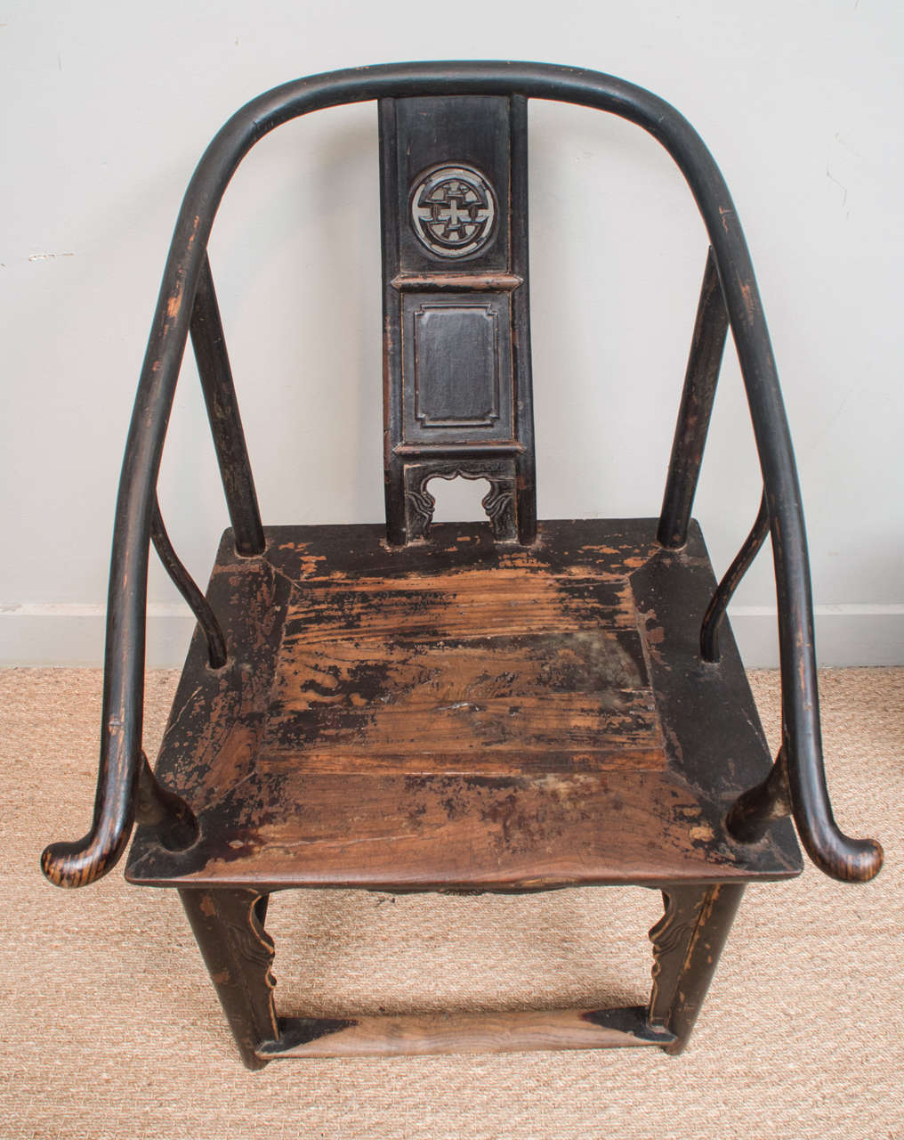 Pair of Horseshoe-Back Armchairs, 19th Century In Excellent Condition In Washington, DC