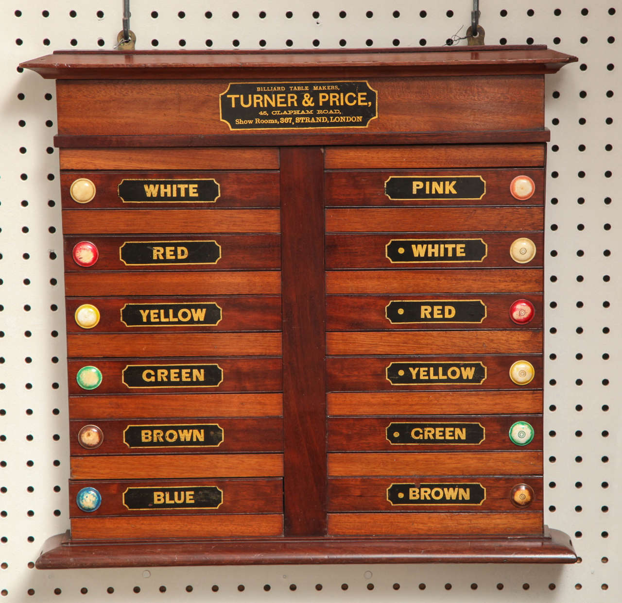 Original scoreboard from a British Billiards room

Handpicked by buyers at Ann-Morris, Inc.
