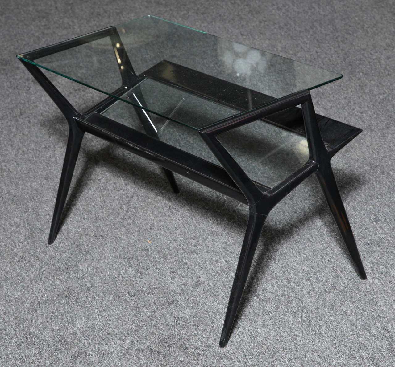 Magazine Table Designed by Cesare Lacca made in Italy In Excellent Condition For Sale In New York, NY