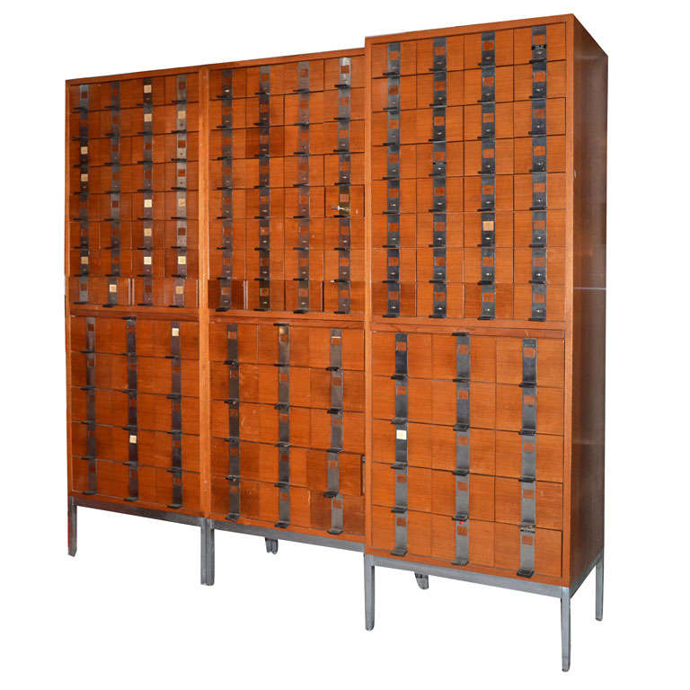 A set of 4 Knoll / De Coene Drawer-Cabinets.