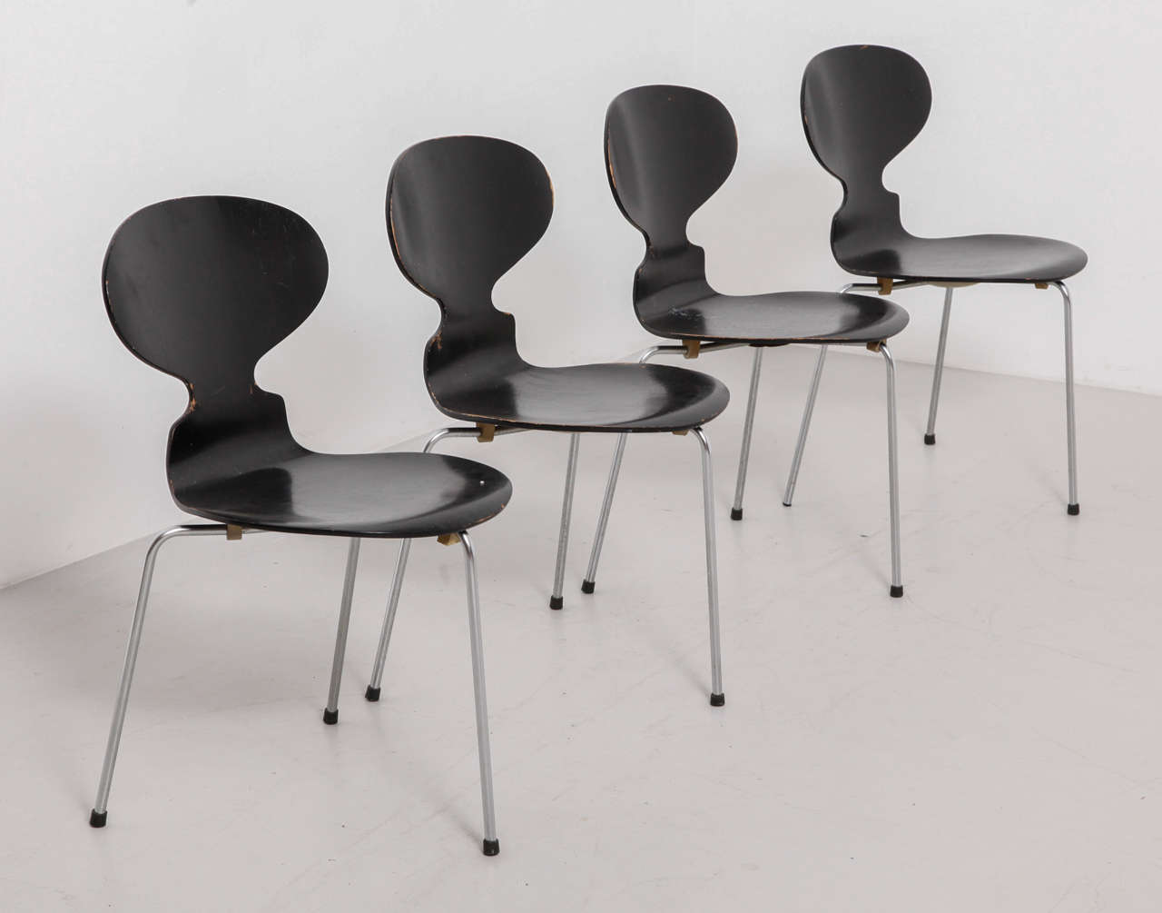 Arne Jacobsen Black Ant Chairs.