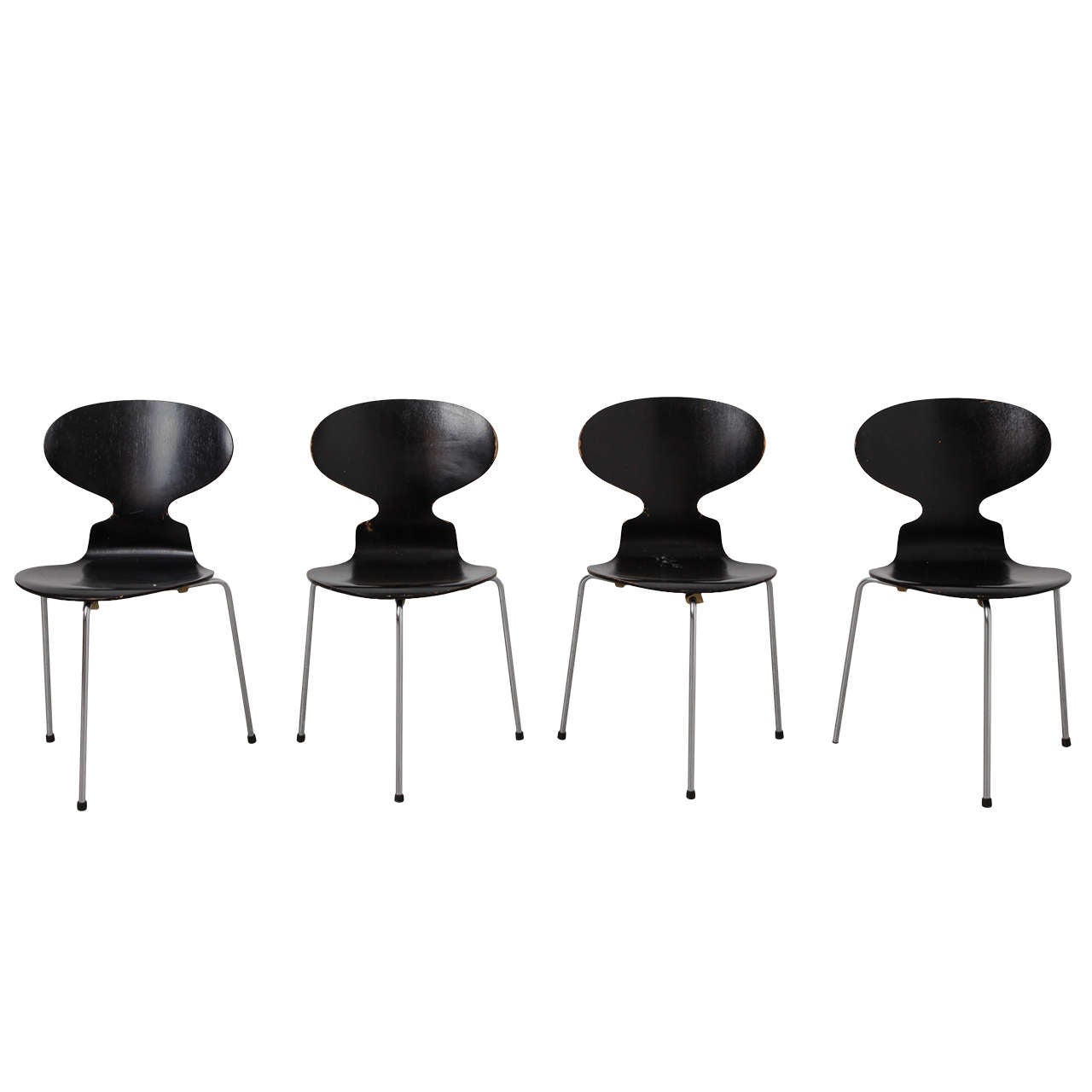 Set of Four "Ant" Dining Chairs Designed by Arne Jacobsen for Fritz Hansen