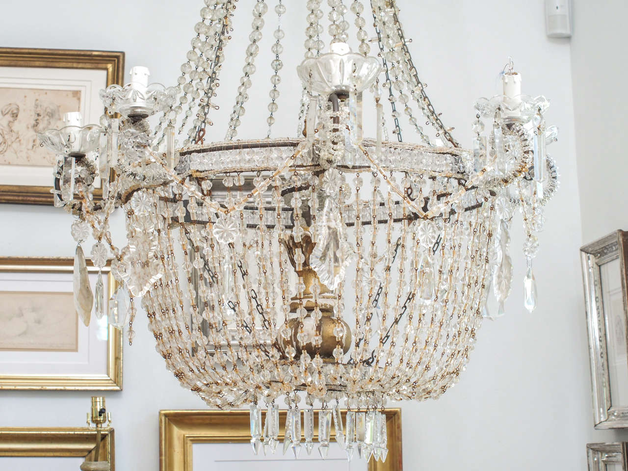 French 19th Century Repousse Crystal and Gilt Tole Chandelier For Sale 3