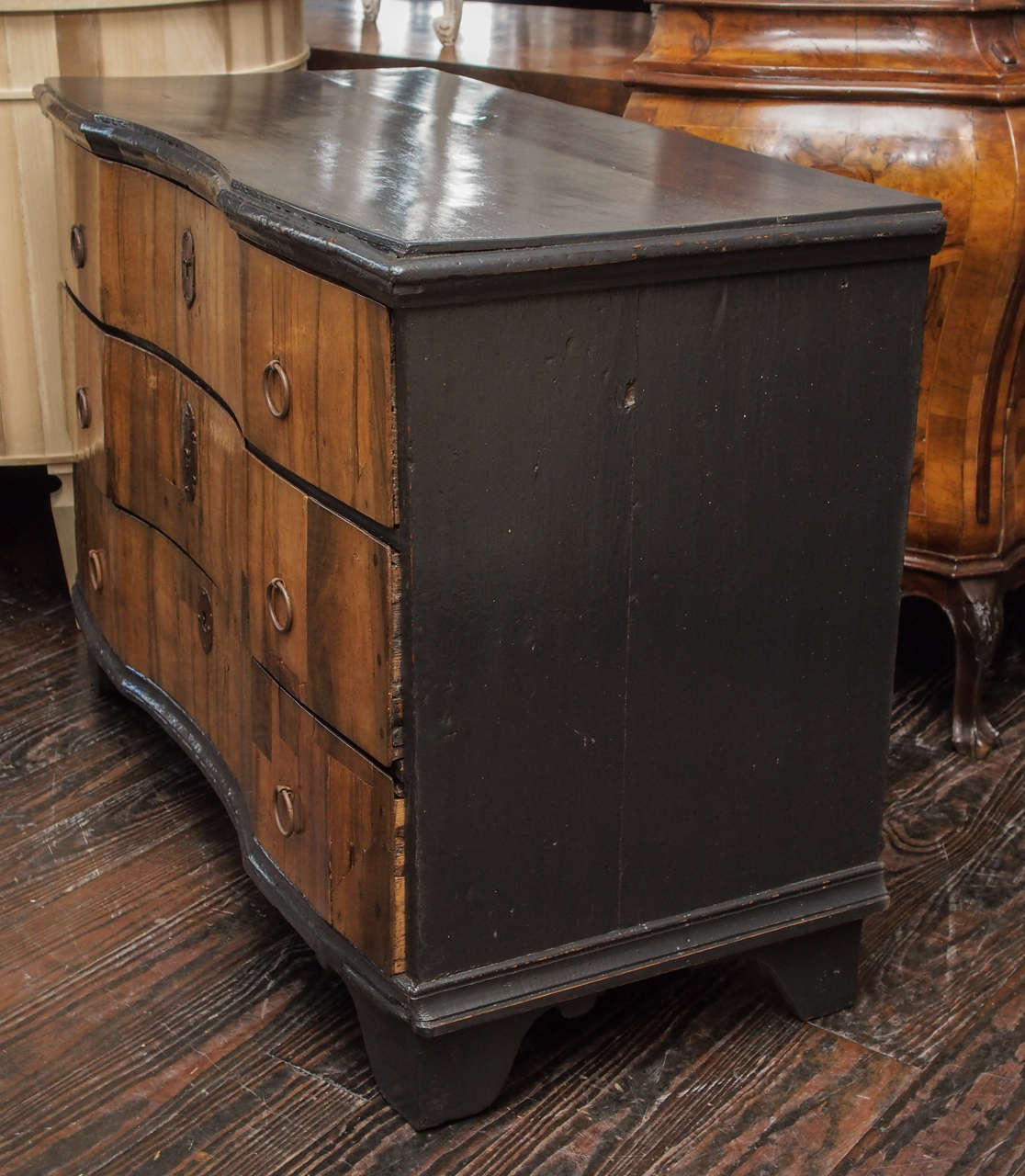18th Century Swedish Commode For Sale 3