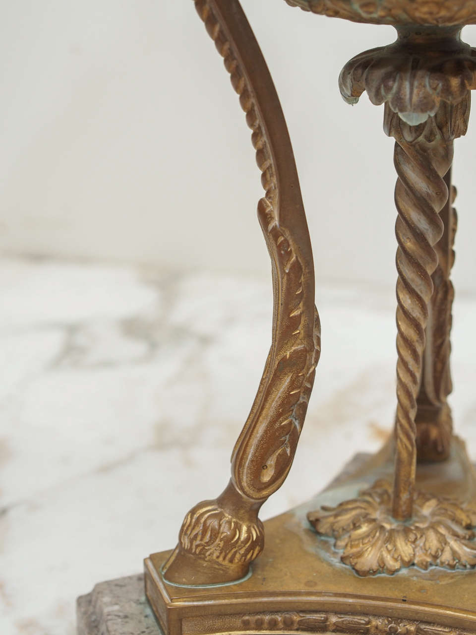 Pair of French Marble and Gilt Bronze Cassolet For Sale 4