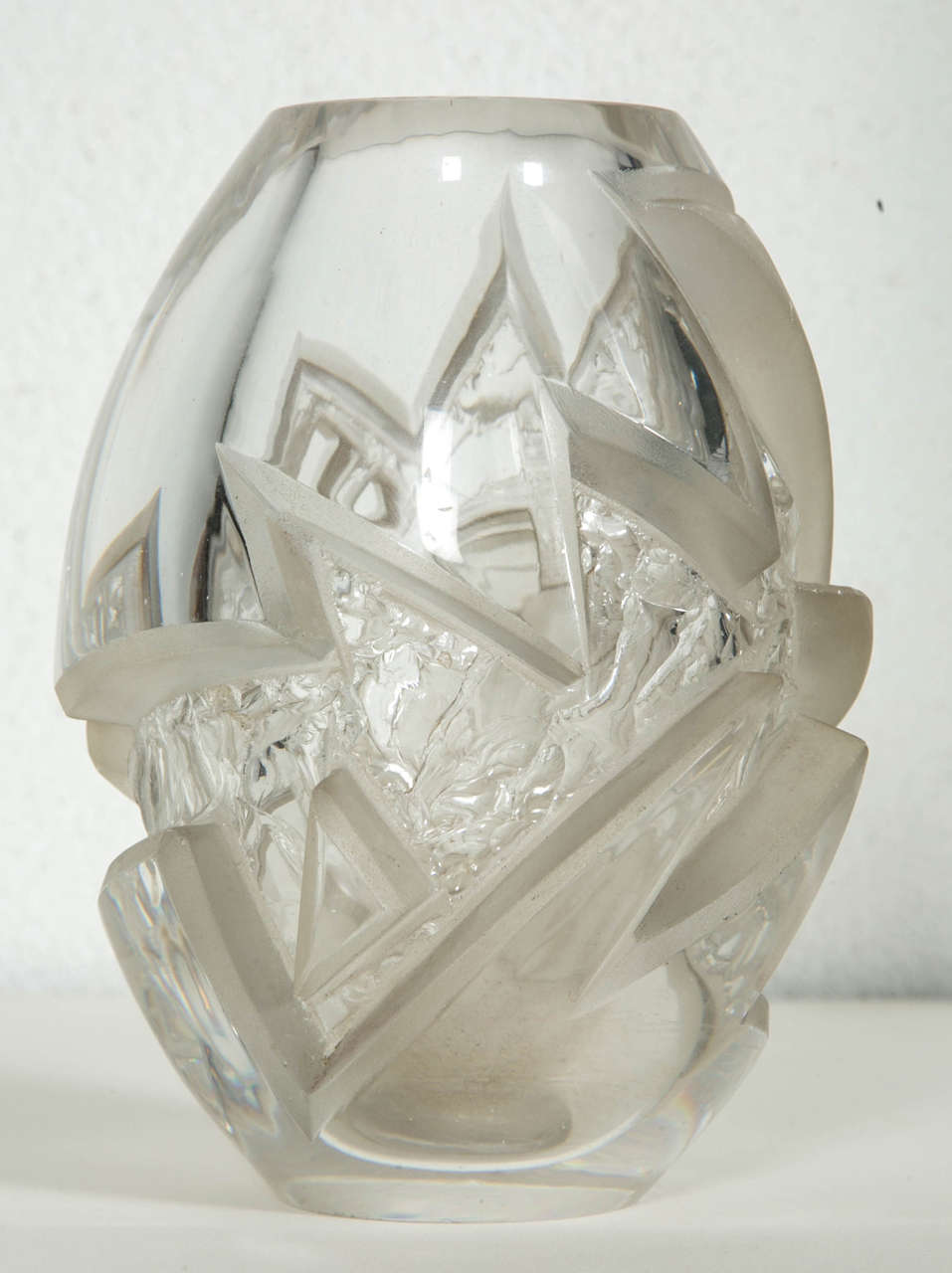 Mid-20th Century Aristide Colotte Art Deco Crystal Vase, circa 1930