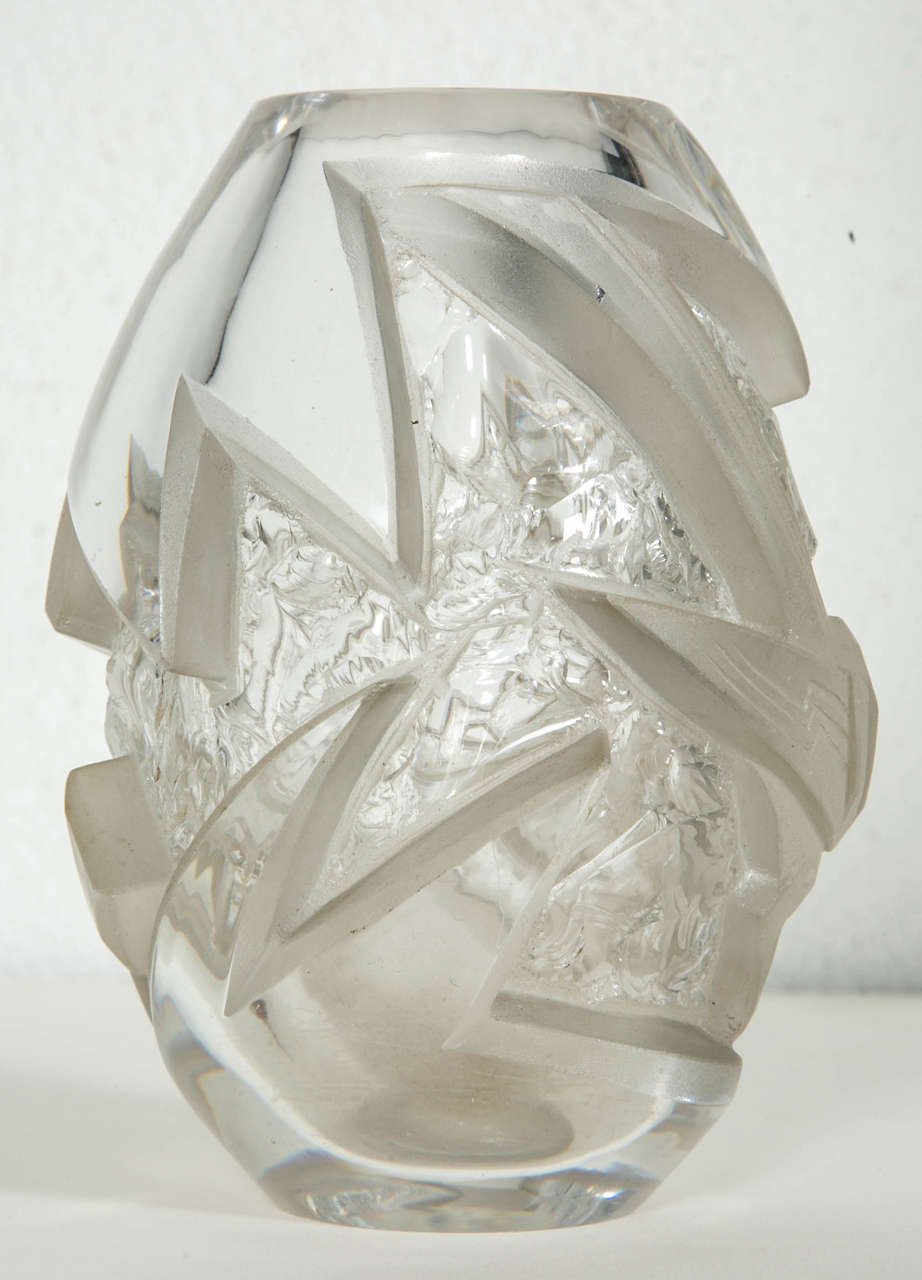 Aristide Colotte Art Deco Crystal Vase, circa 1930 1