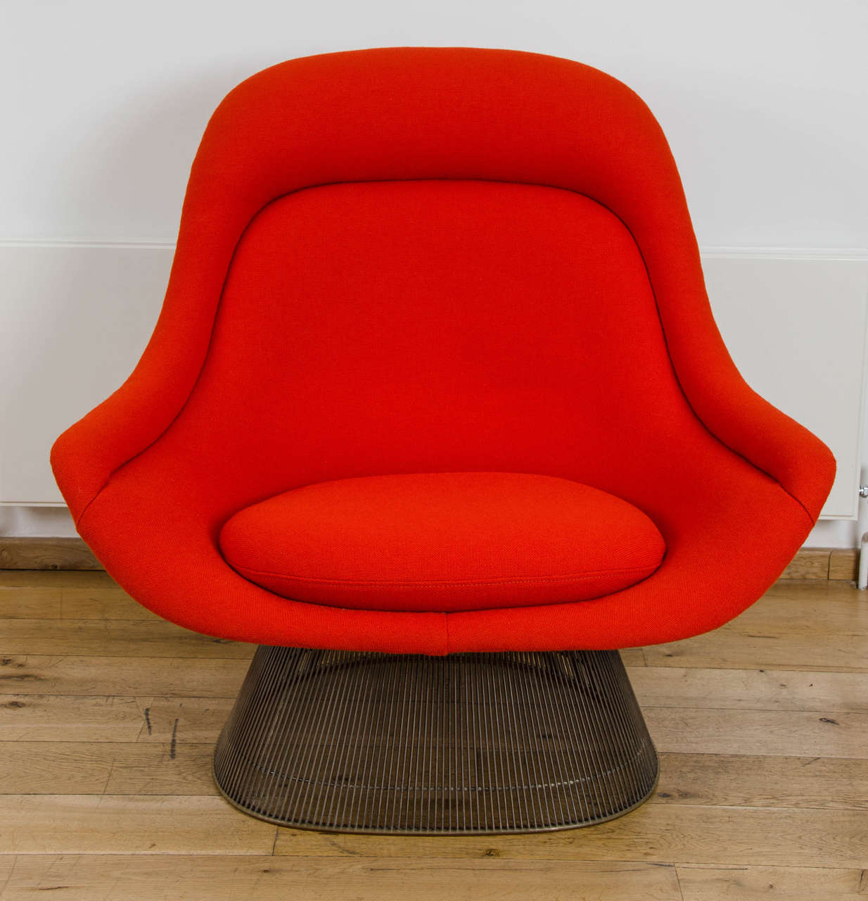 Easy chair by Warren Platner, designed 1966, for Knoll
frame constructed of nickel-plated rods, re-upholstered in Scandinavian poppy red wool.