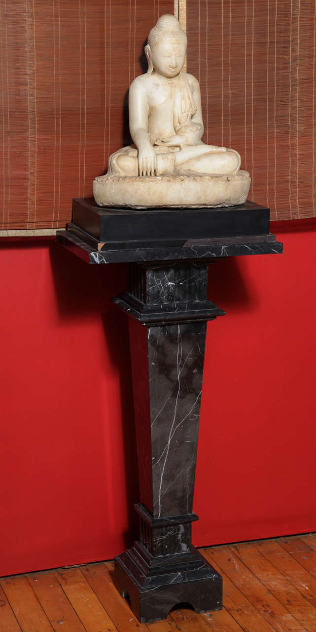 alabaster buddha statue
