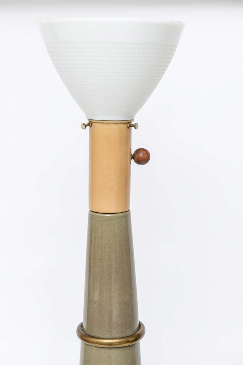 Mid-20th Century Russel Wright Table Lamp