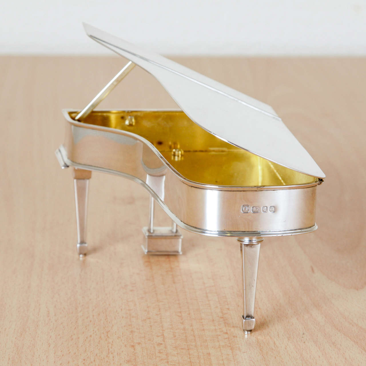 Theo Fennell Silver Piano 2