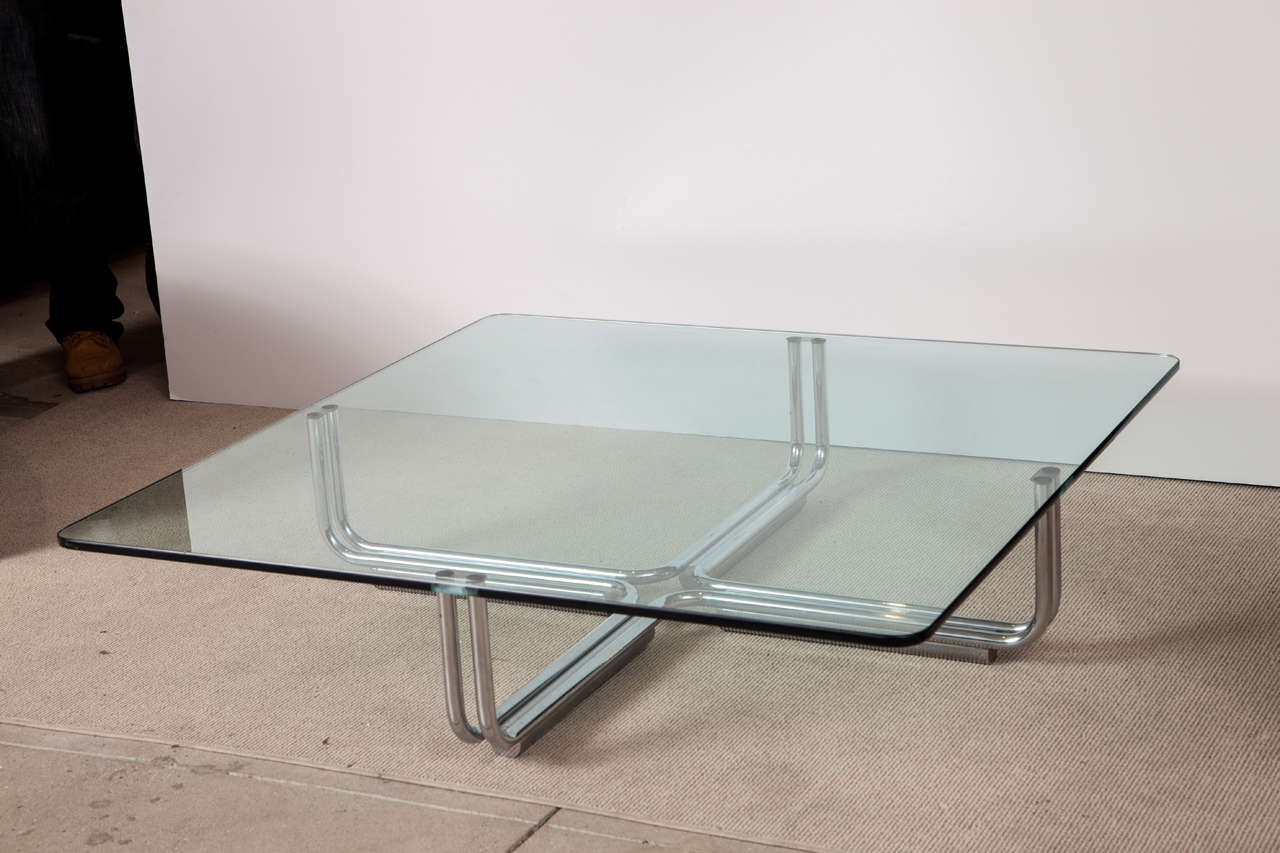 Oversized Coffee Table mod. 784 by Gianfranco Frattini for Cassina In Excellent Condition In East Hampton, NY