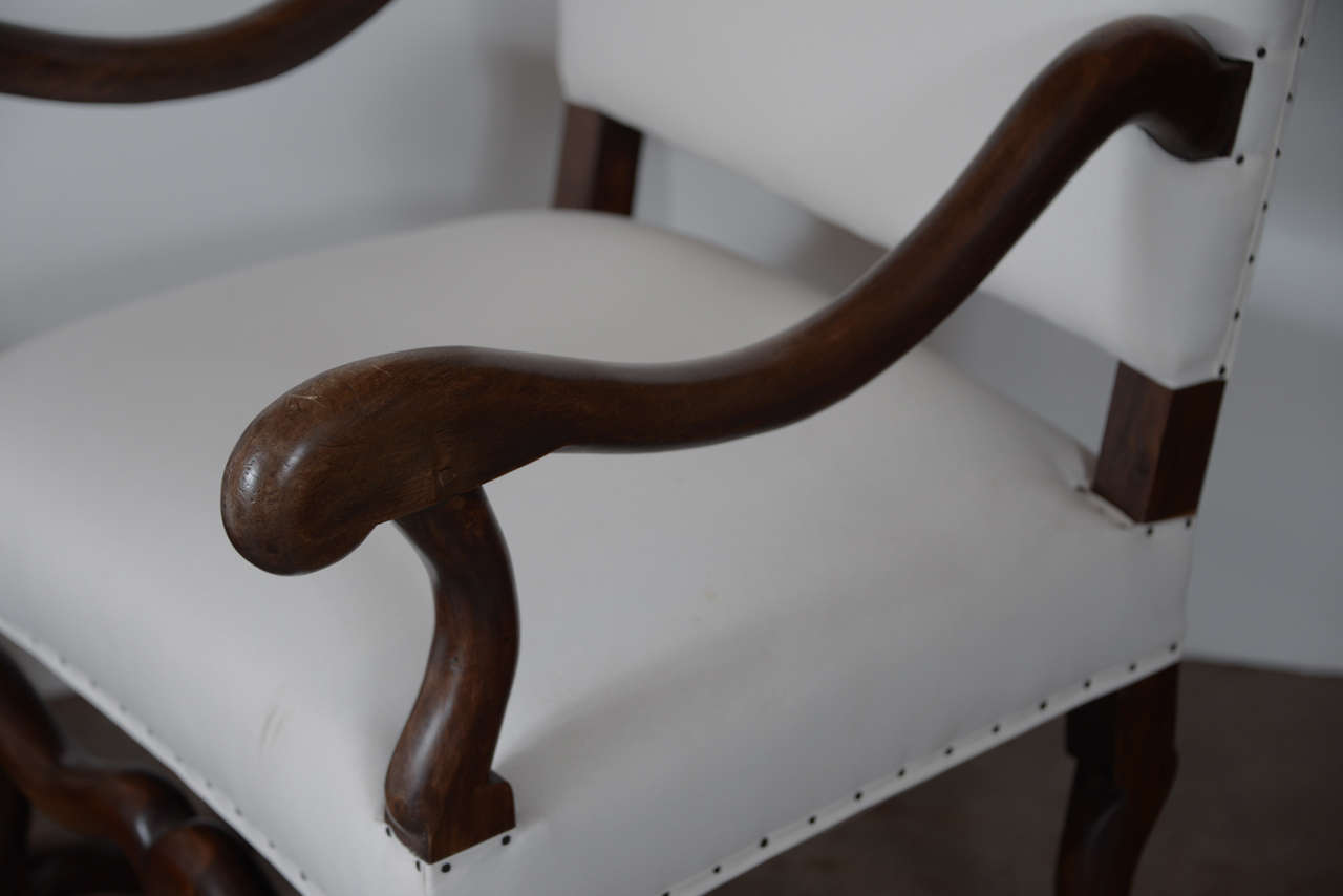 Français Chaise en os de mouton du XVIIIe siècle en vente