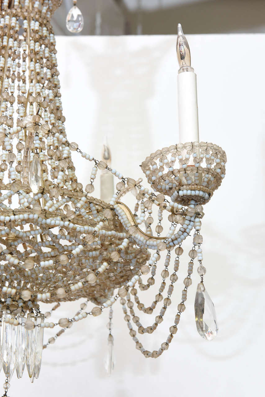 French Beaded Chandelier In Excellent Condition For Sale In West Palm Beach, FL