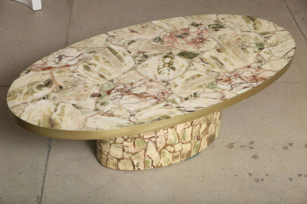 Italian Onyx Oval Coffee Table with Brass Edge For Sale