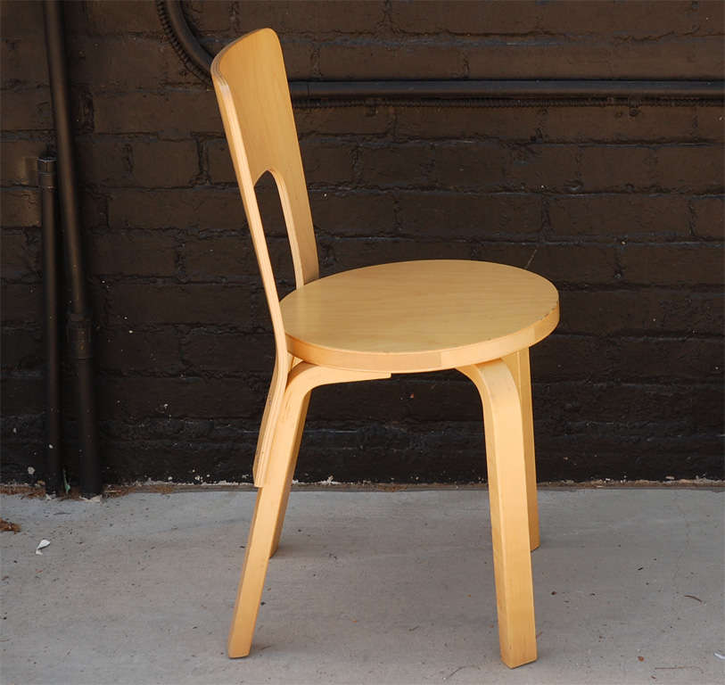 Alvar Alto Chair 66 Birch Side Chair In Good Condition For Sale In South Pasadena, CA
