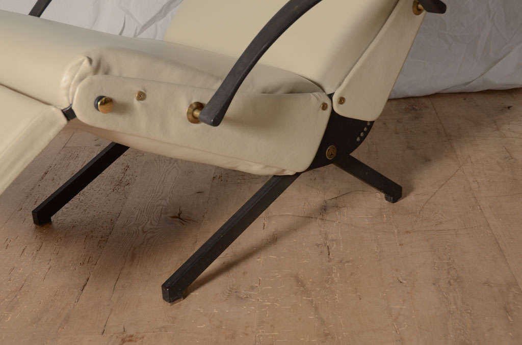 1958 Italian P40 Chair by Osvaldo Borsani In Good Condition For Sale In Sag Harbor, NY