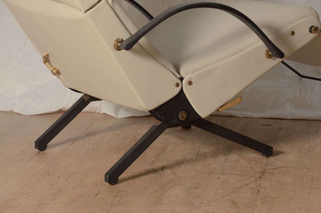 1958 Italian P40 Chair by Osvaldo Borsani For Sale 2