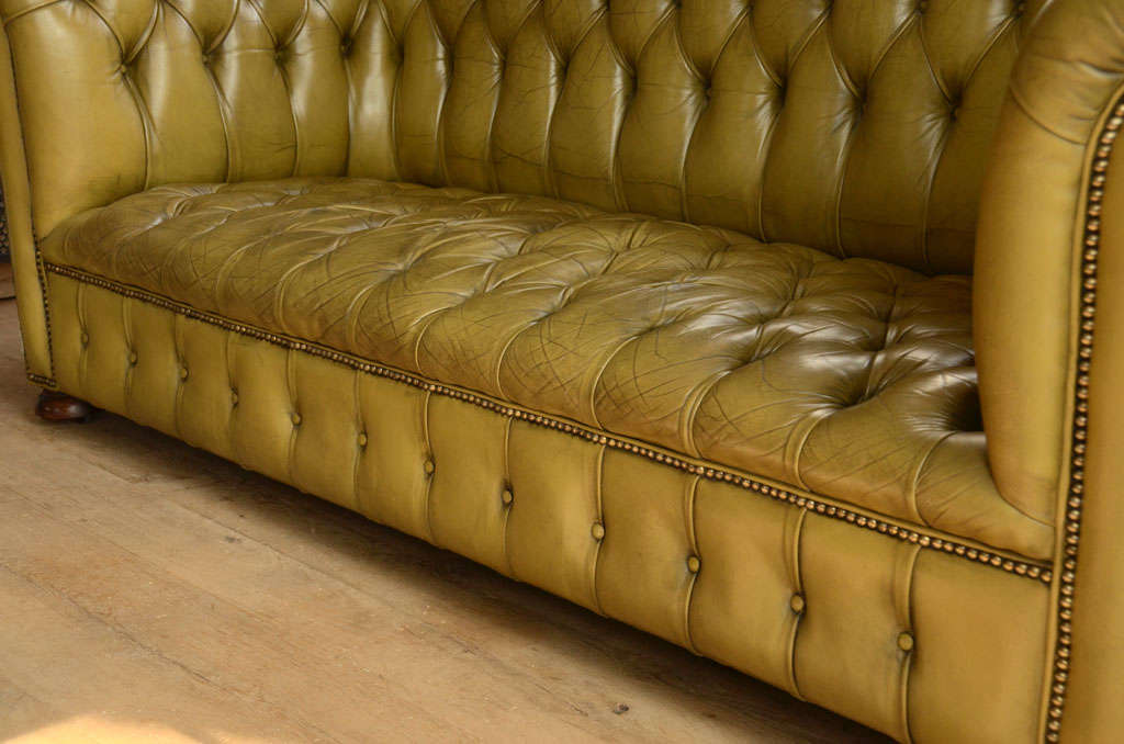 Leather Chesterfield sofa in chartreuse green leather