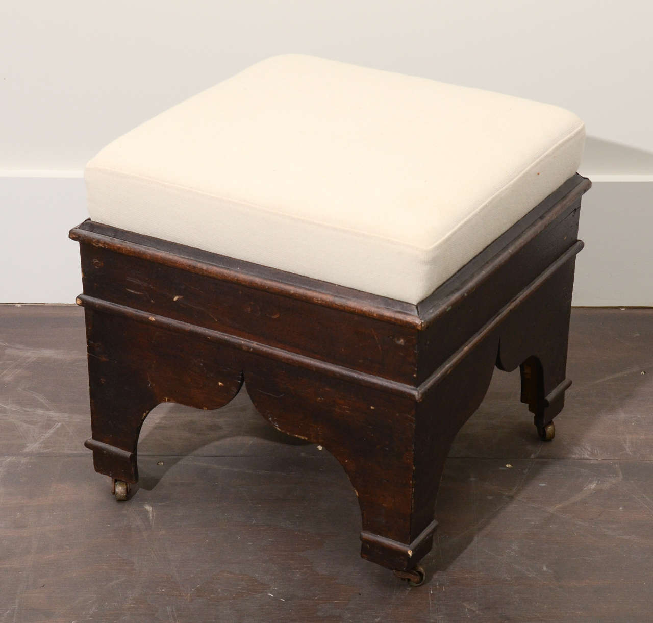 American Vintage Hand-Carved Wooden Stool with Cream Upholstery  For Sale