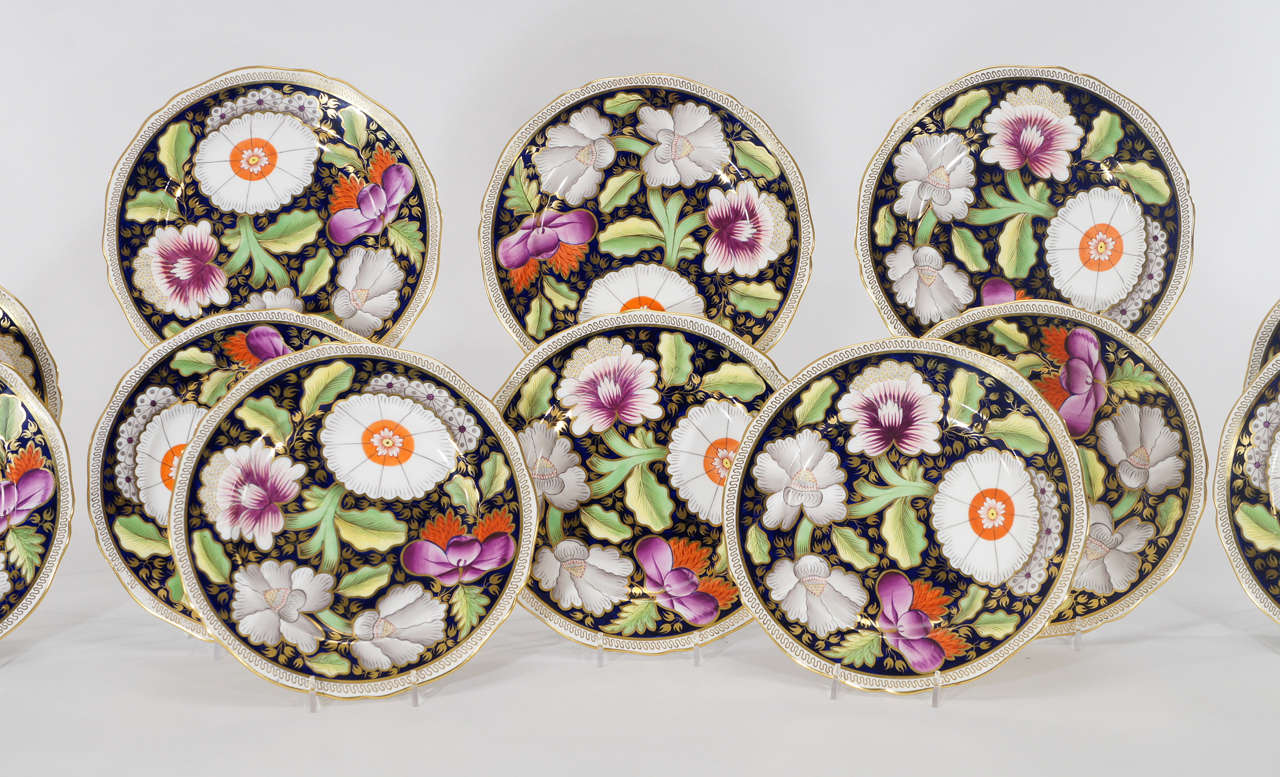 English Set of 12 Copelands for Daniel, London Dessert Plates with Imari Decoration For Sale