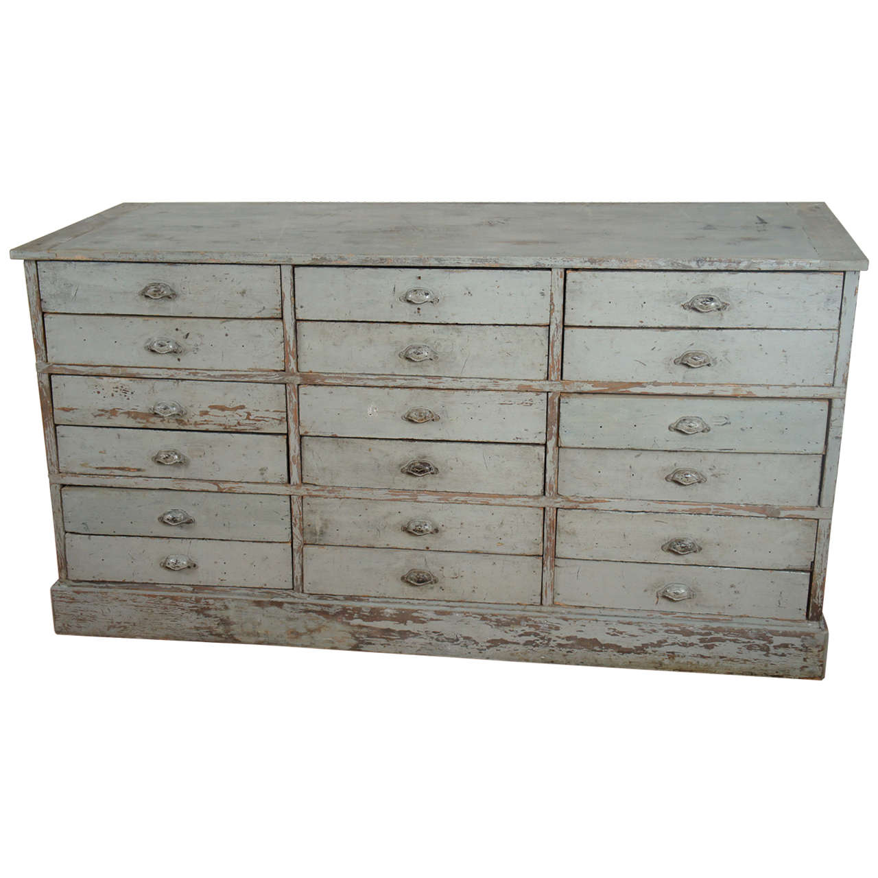 18 Drawer Multi Dresser Base