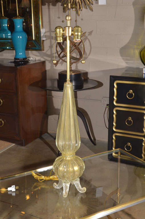 Pair Exquisite Barovier & Toso Gold Footed Murano Lamps In Excellent Condition In Palm Springs, CA