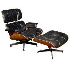 Eames Chair & Ottoman