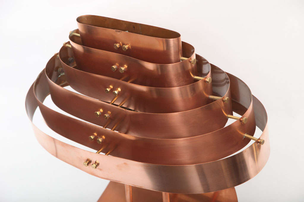 Mid-20th Century American Modernist Copper Table Lamp by Kurt Versen