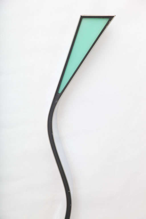 Italian 1970s Sculptural Nickel and Glass Floor Lamp In Excellent Condition In New York, NY