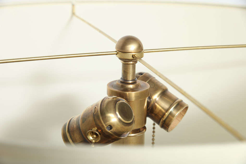 Woven Table Lamp Mid Century Modern brass basket weave 1950's For Sale