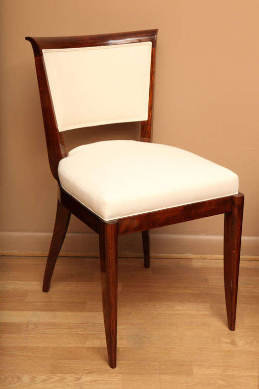 Suite of six Art Deco dining chairs. Presently covered in muslim, upholstered at no charge by Antiqueria Tribeca com.