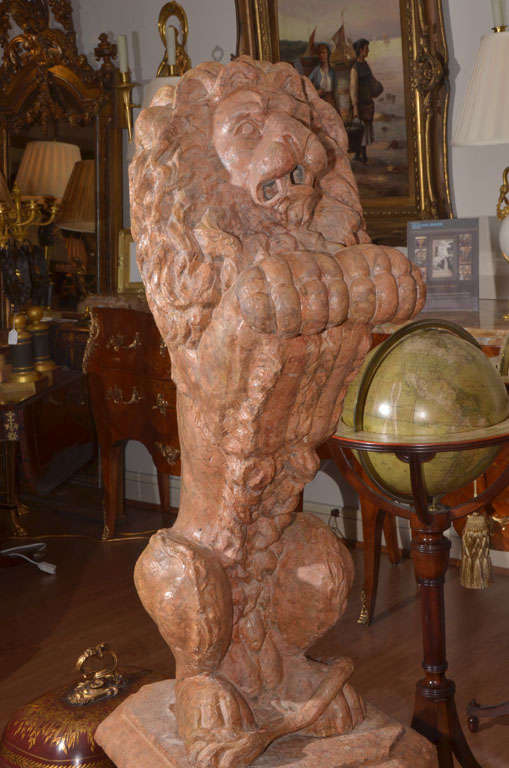 18th c Italian Marble Lions In Excellent Condition In Dallas, TX