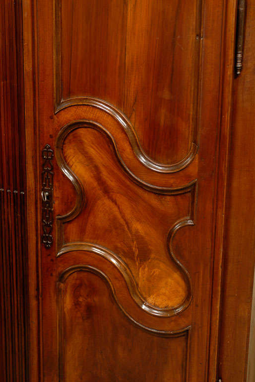 Petite Early 19th Century  French Country Walnut Armoire 4