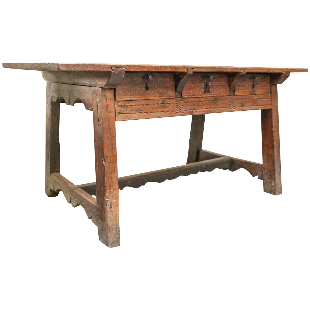 17th Century, Italian Walnut Table with Three Drawers For Sale