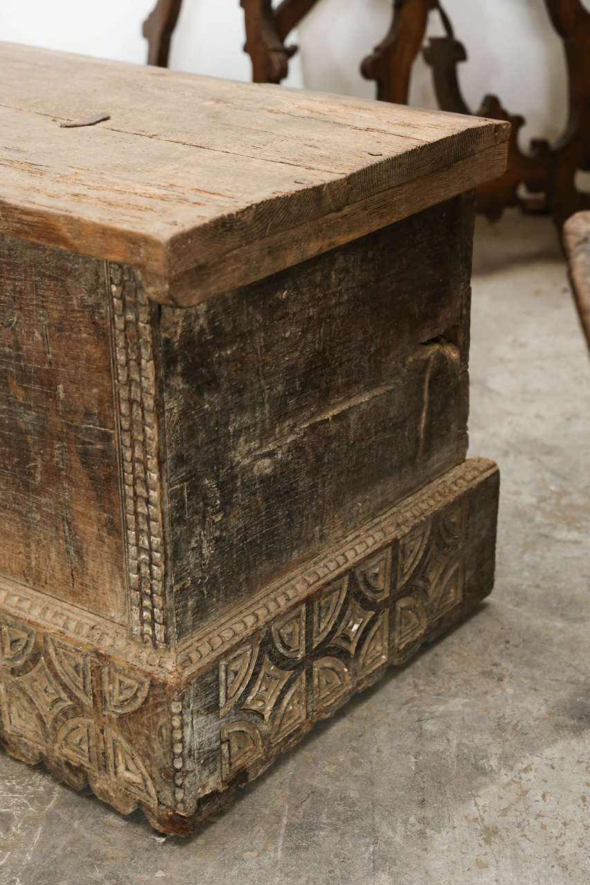 17th Century Chestnut Trunk from Spain In Distressed Condition In Houston, TX