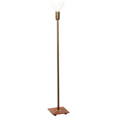 1950s Nessen Studios Brass, Walnut and Glass Floor Lamp 12
