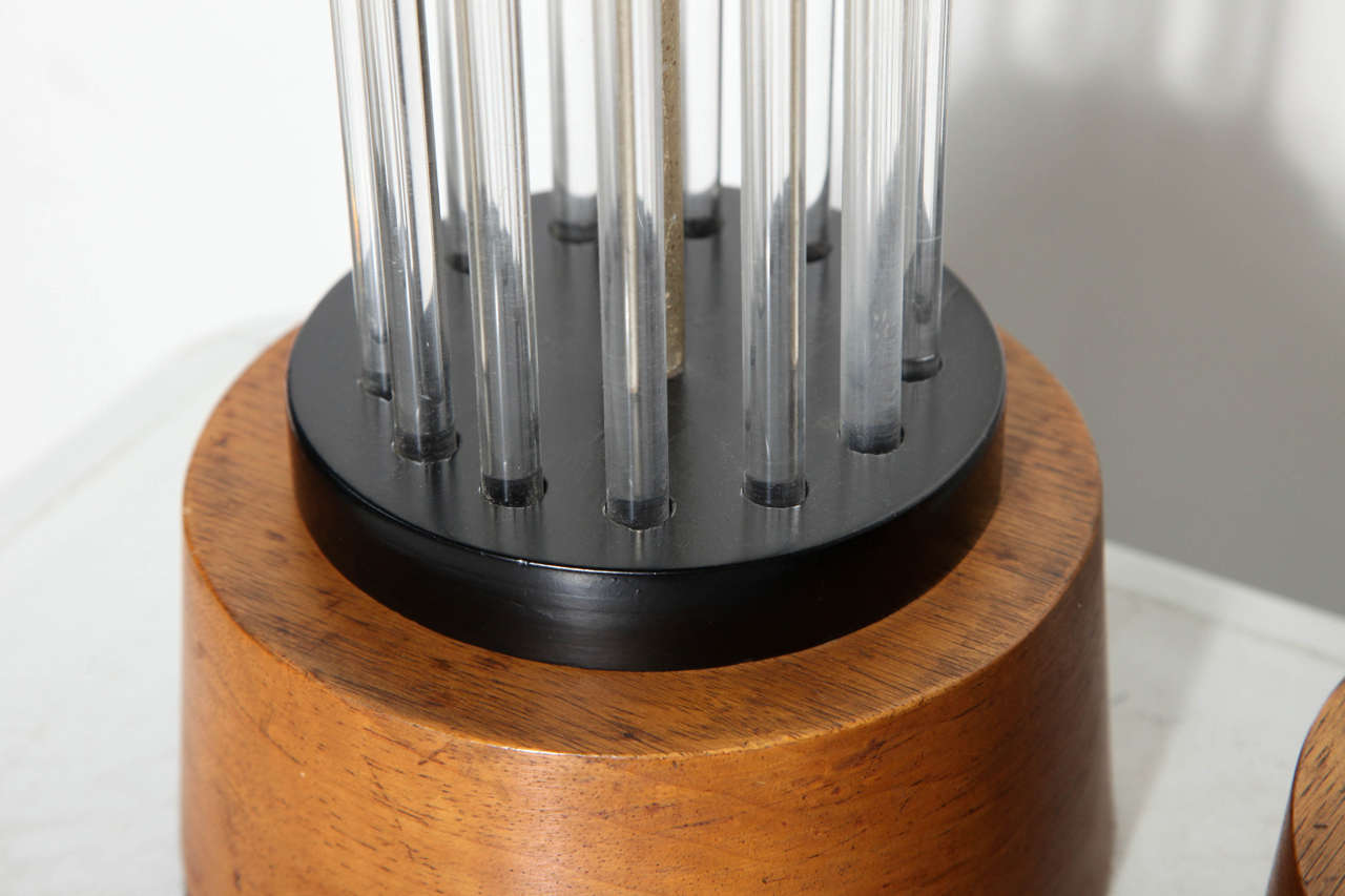 Pair of Walnut & Black Enamel Column Table Lamps with 13 Clear Lucite Rods In Good Condition For Sale In Bainbridge, NY
