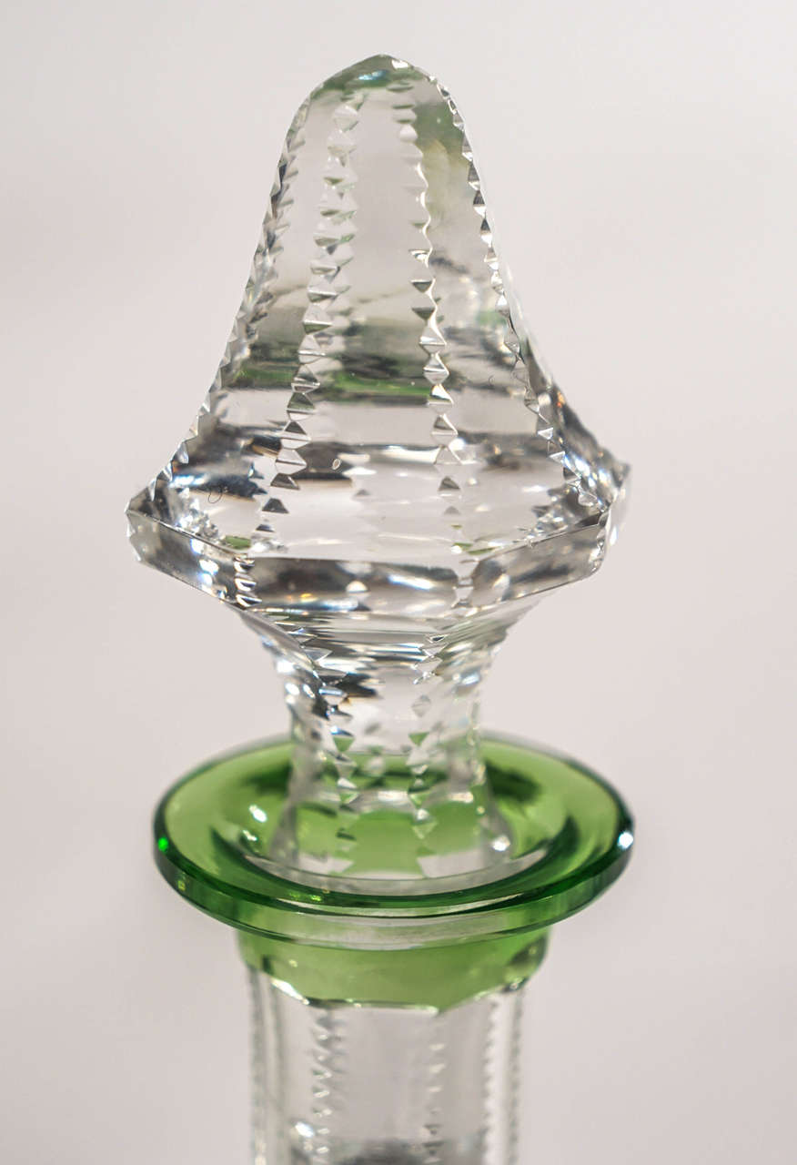 Début du 20ème siècle Ensemble de carafes à décanter en cristal soufflé à la main vert pomme avec superposition de 12 cordons en vente