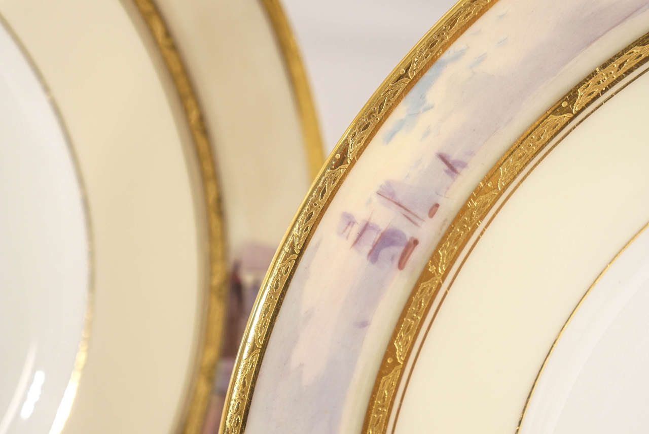 Porcelaine 12 assiettes plates Minton peintes à la main à motif maritime nautique  Signé J E Dean en vente