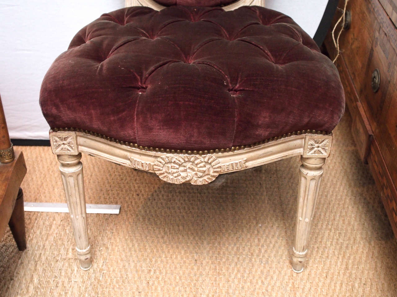 Set of Six Louis XV Style 19th Century Dining Chairs In Excellent Condition For Sale In New Orleans, LA