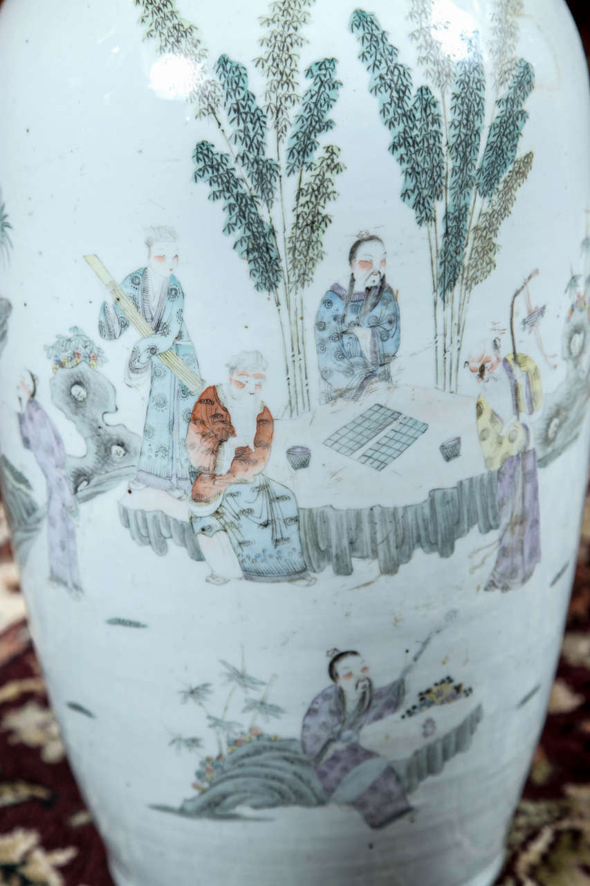 Chinese Vase with Handles In Excellent Condition In Woodbury, CT