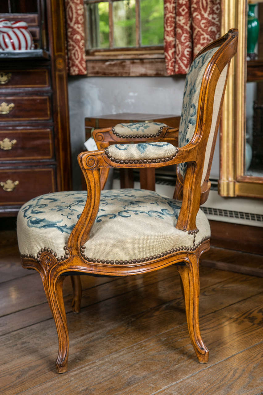 19th Century Pair of Louis XV Style Fauteuil Chairs For Sale