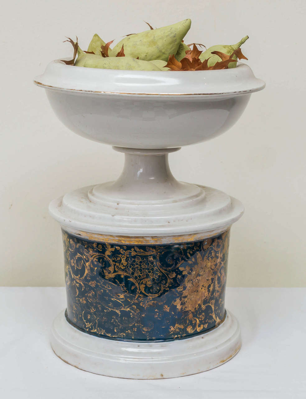 19th century French Paris porcelain compote of bold form. Blue and gilt Rococo decoration. Good large scale centerpiece, circa 1860.