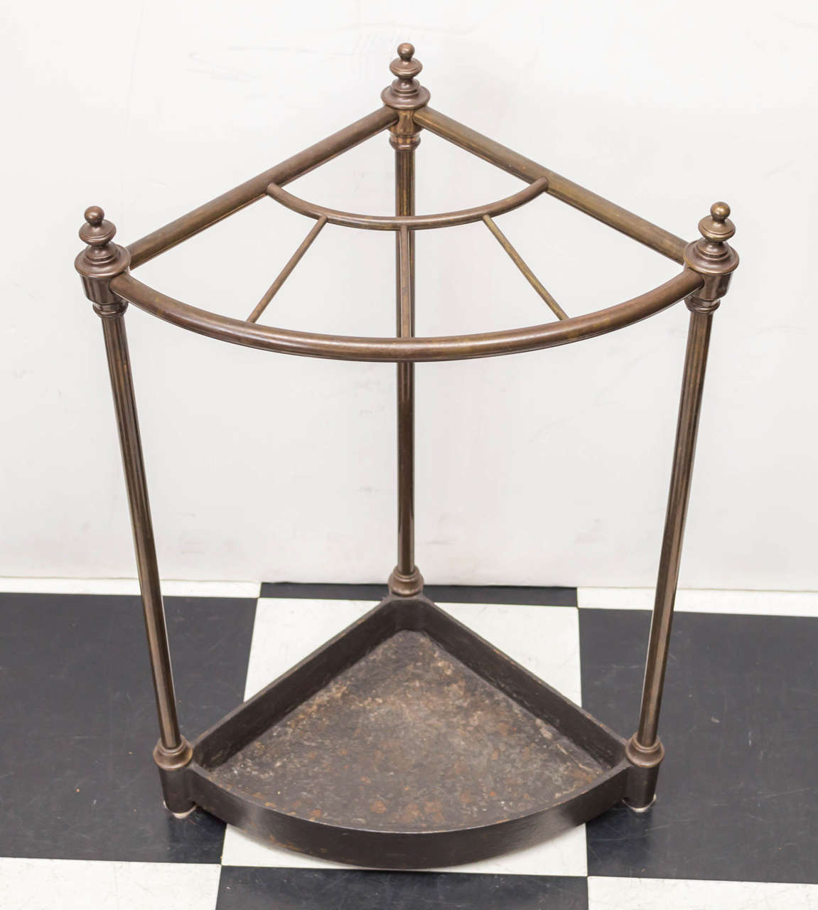 Late 19th Century English Brass and Cast Iron Corner Umbrella Stand at